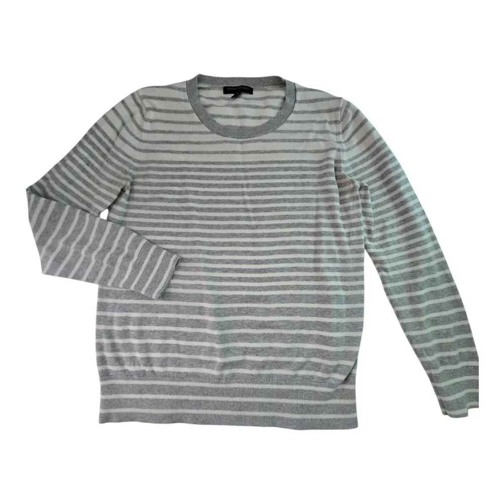 Banana Republic Mens Medium Gray White Striped Crewneck Knit Sweater Cotton